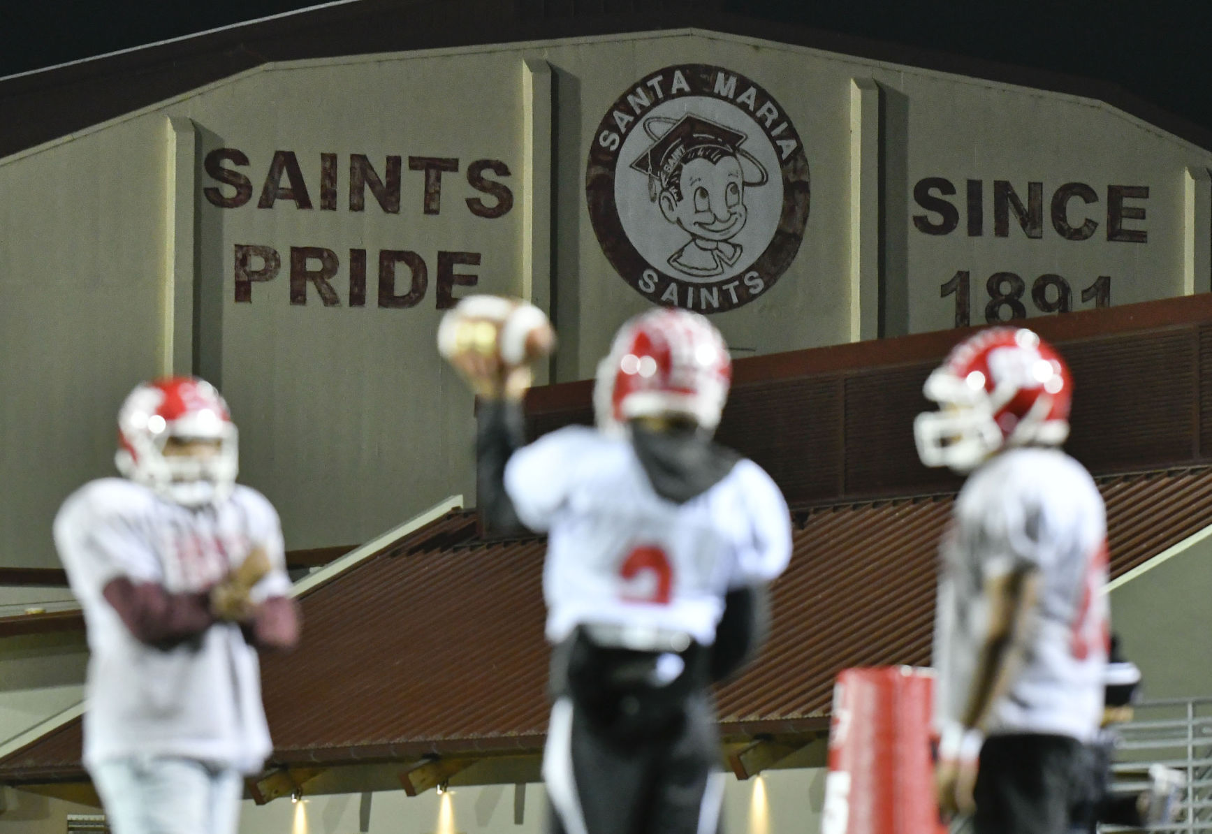 113017 SMHS football practice 01.jpg